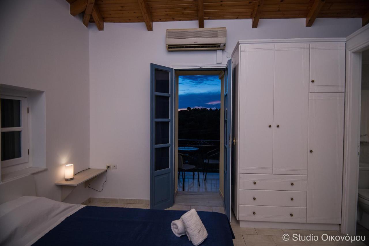 Studio Gerani 1 Porto Heli Esterno foto